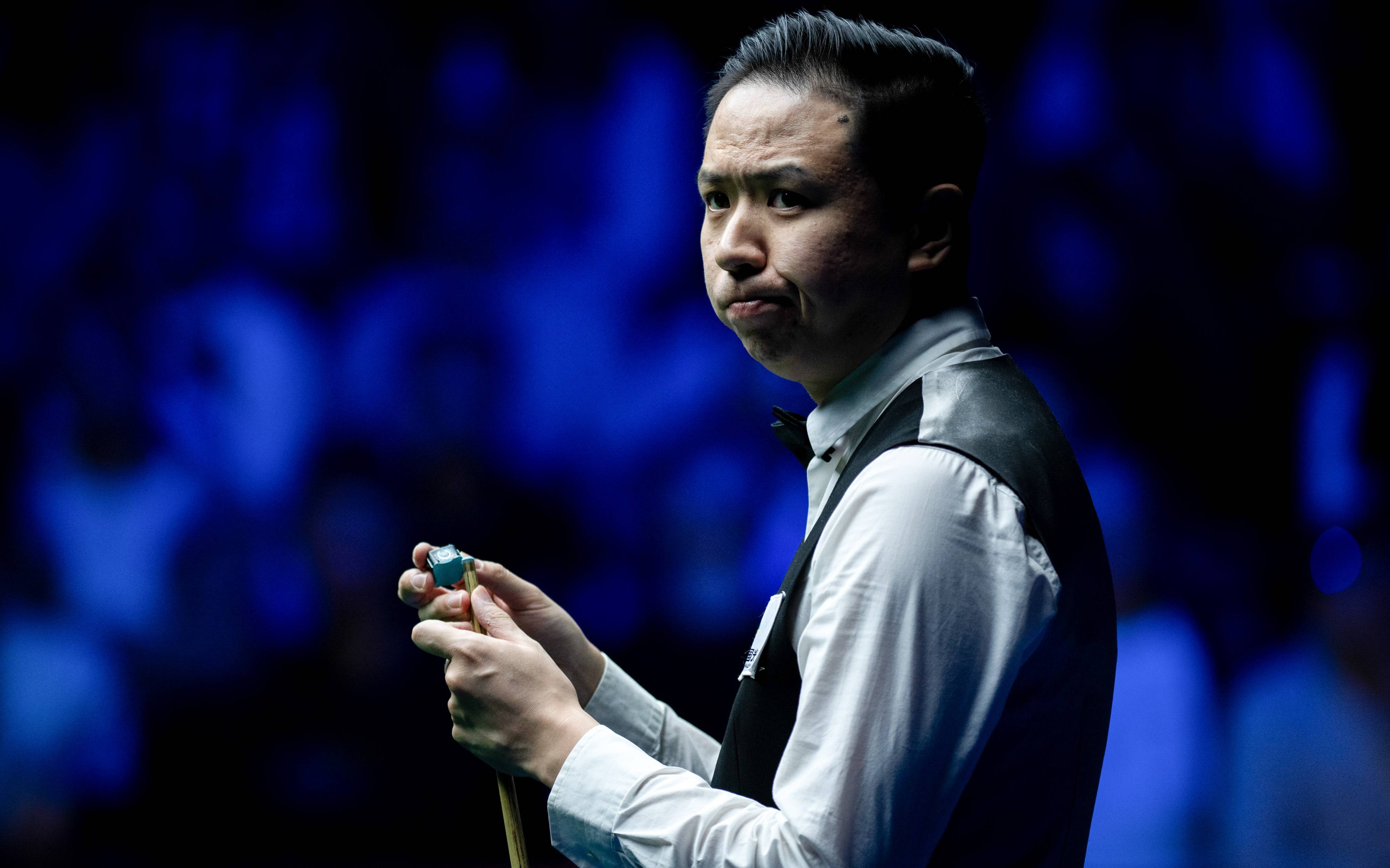 足球场上的 足球场上的