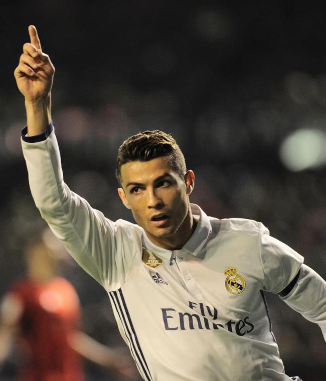 因此获得更 因此获得更